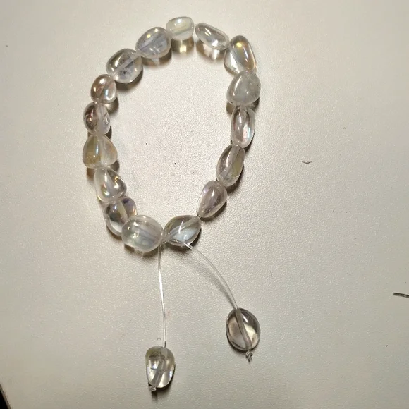 Women’s Semi-Precious Clear Beaded Stretch Bracelet – Adjustable - Picture 2 of 4